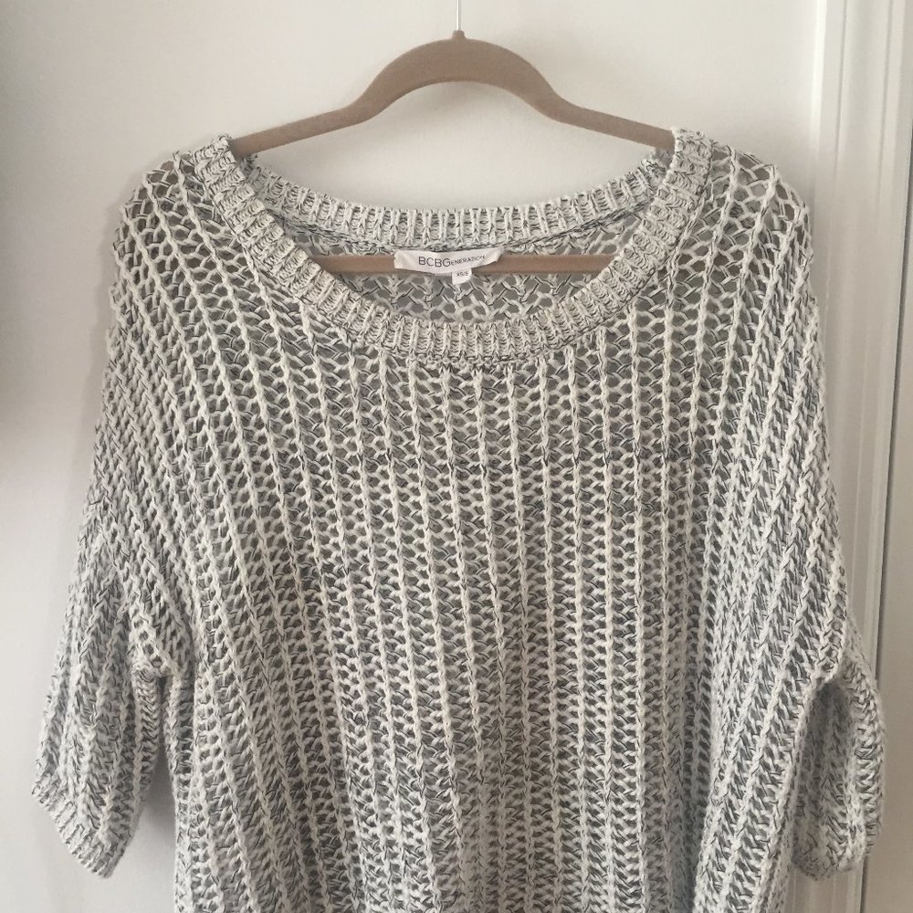 BCBG Generation Knit Top in Light Gray w/ Detail